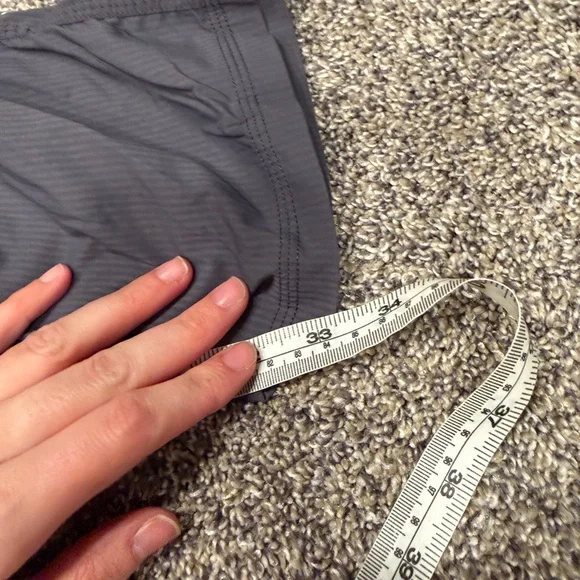 Lululemon Quick Step Pant
Coal size 6 EUC - Picture 5 of 5